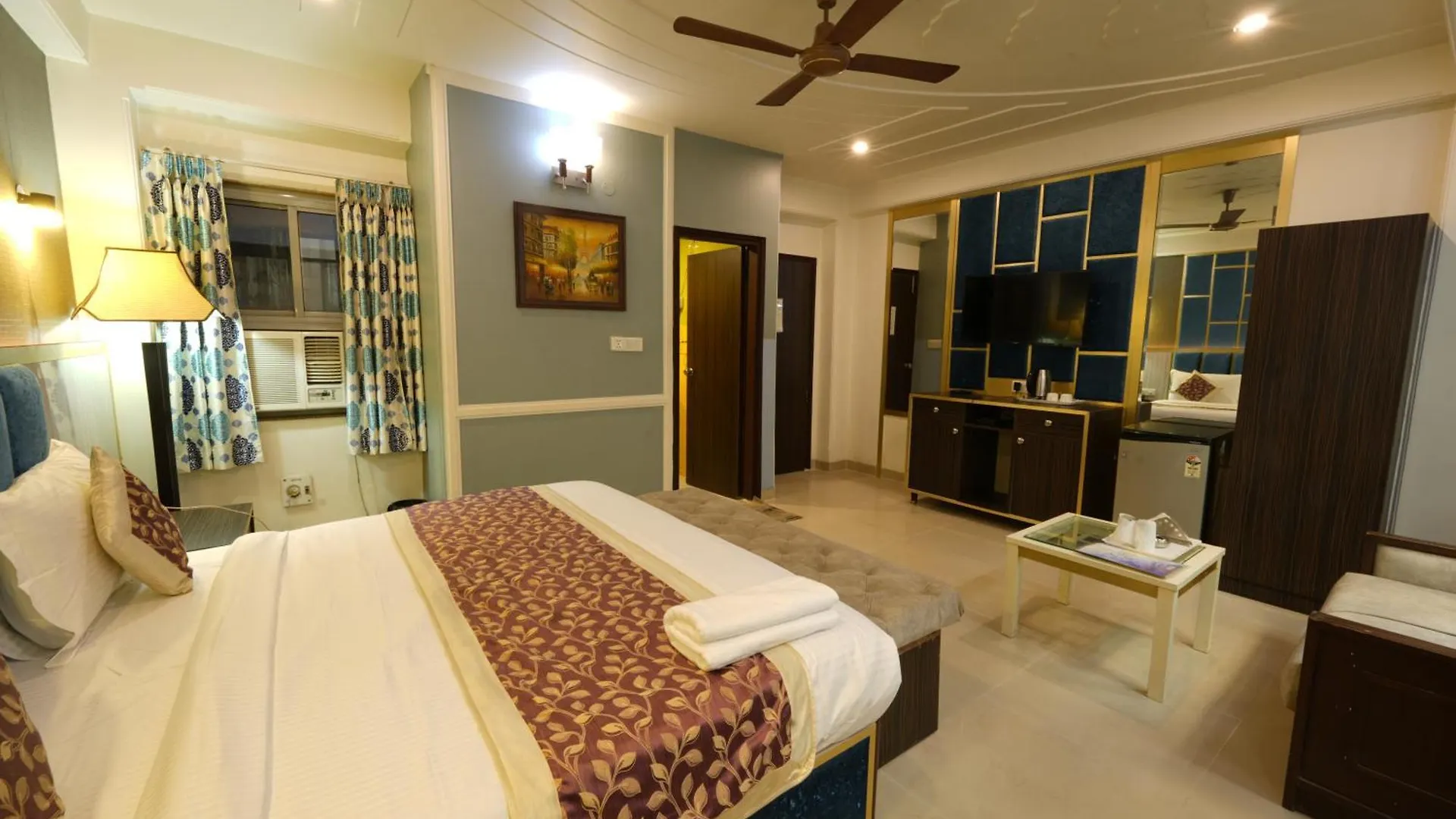 Hotel Oppera Delhi Airport New Delhi India