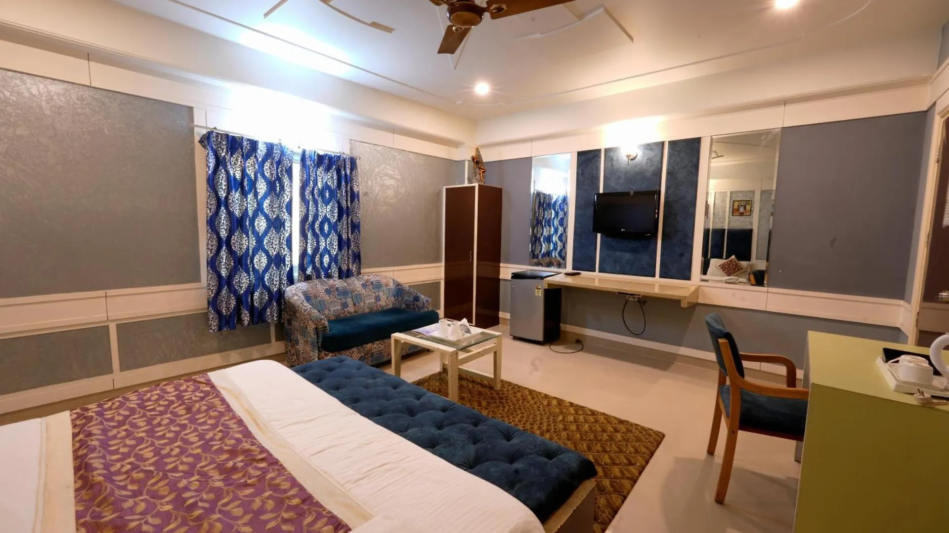Hotel Oppera Delhi Airport New Delhi India